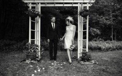 A Few Outdoor Wedding Photos and Planning Tips—Our 1-Year Anniversary!