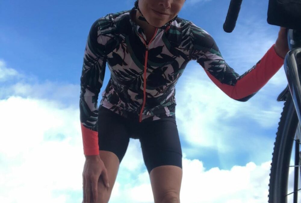 Review: Machines for Freedom Long Sleeve Palmera Jersey and Endurance Bib Shorts